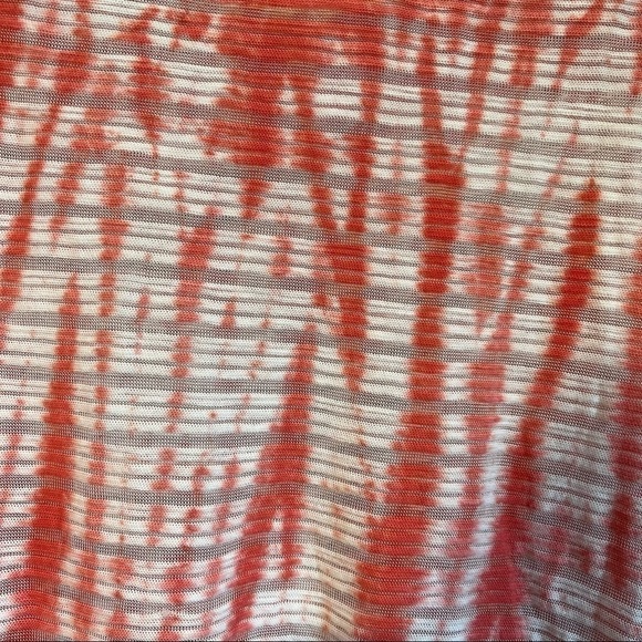 Guess Pinkish Cream Tie Dye hi Low Tunic Top - Picture 3 of 7